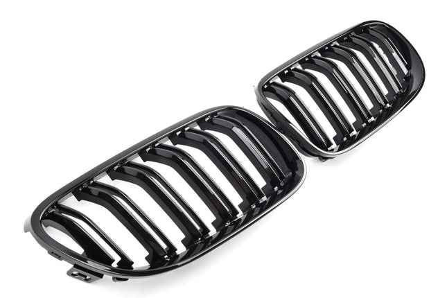 Blanksvart Grill Dubbelribb BMW 3-Serie E92/E93 Facelift 2010-2013