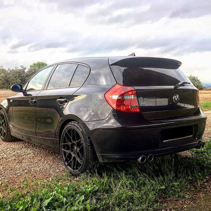 Glossy Blanksvart Spoiler BMW 1-serie E81/E87 2007-2012 - bild 2