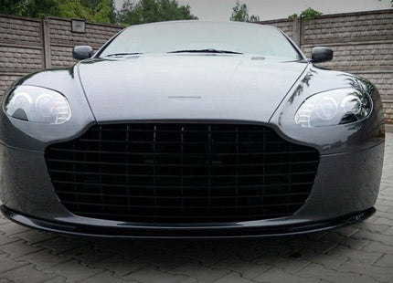 Frontstötfångare för Aston Martin V8 Vantage
