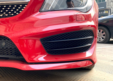 Galler till dimljus i svart för Mercedes CLA C117/X117 (före facelift)