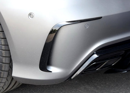 Bakre flaps i blanksvart för Mercedes A-Klass W176
