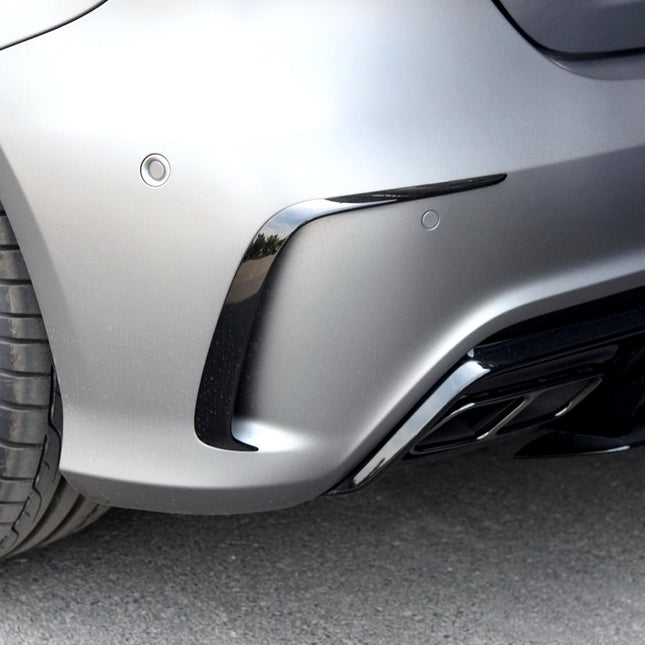 Bakre flaps i blanksvart för Mercedes A-Klass W176