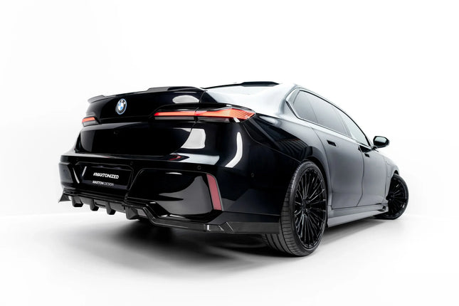 Diffuser i prepreg-kolfiber med vertikala stag för BMW 7-serie M-Paket/i7 M-Paket G70