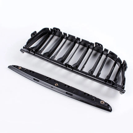 Grill BMW 3-Serien E90 Dubbelribb Njurar (Färgval) 05-07