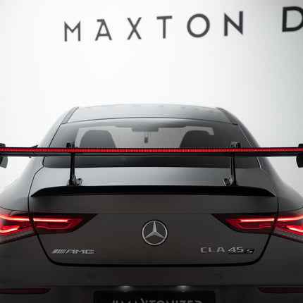 Bakvinge i kolfiber med svanhalsfäste och LED för Mercedes CLA Coupé C118/C118 Facelift