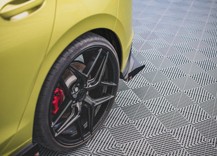 Bakre sidosplitters Street Pro med flaps för VW Golf GTI Clubsport MK8