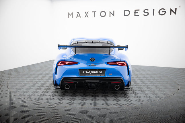 Bakvinge i kolfiber med yttre fästen för Toyota Supra MK5
