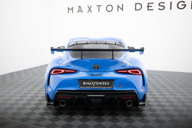 Bakvinge i kolfiber med svanhalsfäste för Toyota Supra MK5