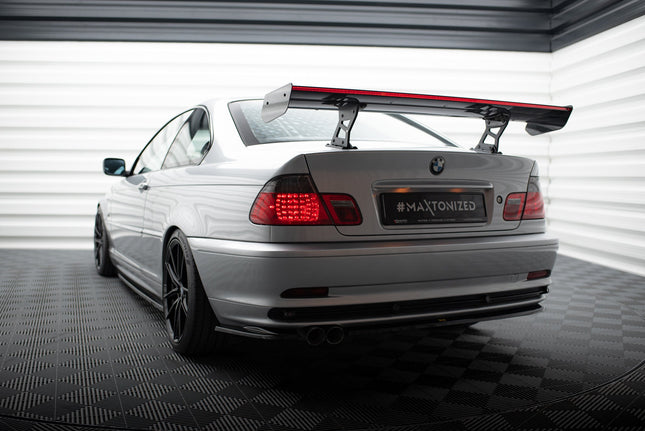 Bakvinge i kolfiber med inre fästen och LED för BMW 3-serie Coupé E46