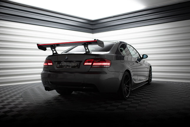 Bakvinge i kolfiber med inre fästen och LED för BMW 3/M3 Coupé E92