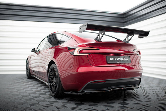Spoiler i kolfiber för Tesla Model 3