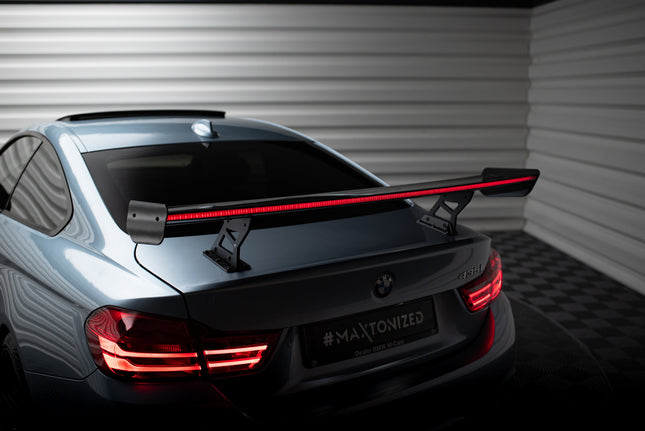 Bakvinge i kolfiber med inre fästen och LED för BMW 4-serie F32/4-serie F32 M-Paket Coupé