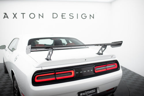 Spoiler i kolfiber för Dodge Challenger MK3