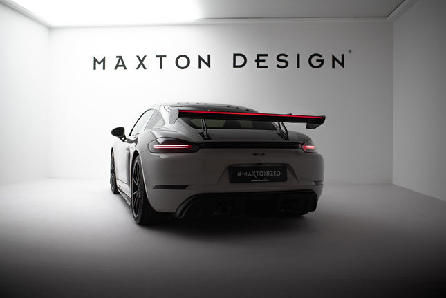 Bakvinge V.2 i kolfiber med svanhalsfäste och LED för Porsche 718 Cayman 982c