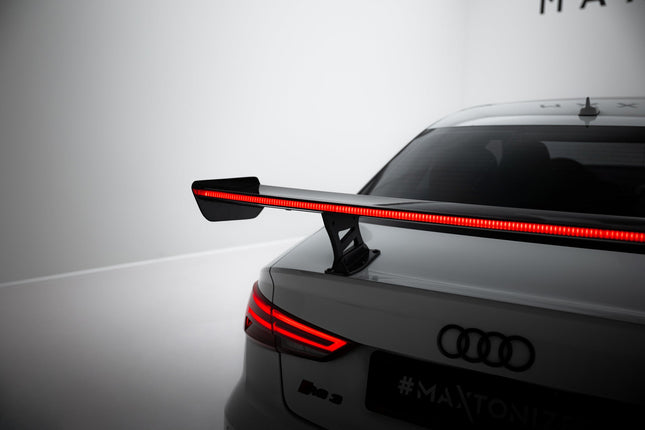 Bakvinge i kolfiber med inre fästen och LED för Audi A3/A3 S-Line/S3/RS3 Sedan 8V/8V Facelift