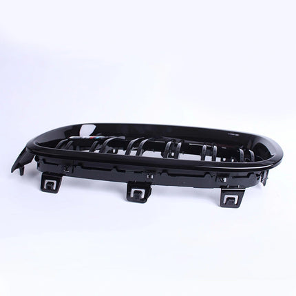 Grill BMW 3-Serien F30/F31 Dubbelribb Njurar (Färgval)