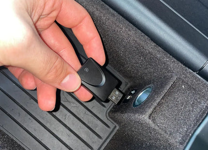 Trådlös Apple CarPlay / Android Auto USB Modul