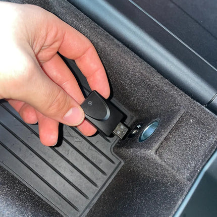 Trådlös Apple CarPlay / Android Auto USB Modul