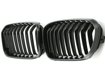 Grill med enkla ribbor i svart för BMW 1-serie F20/F21 Facelift