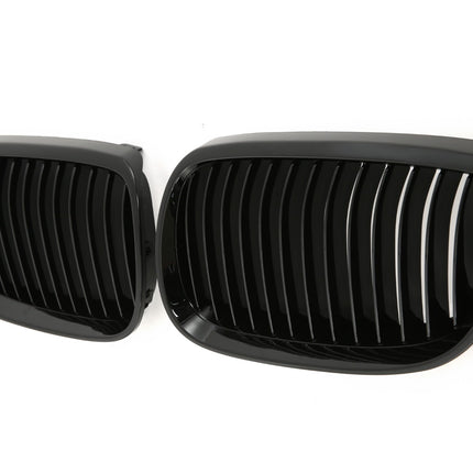 Blanksvart Grill Enkelribb BMW 3-Serie E92/E93 2006-2010 & M3 2007-2013