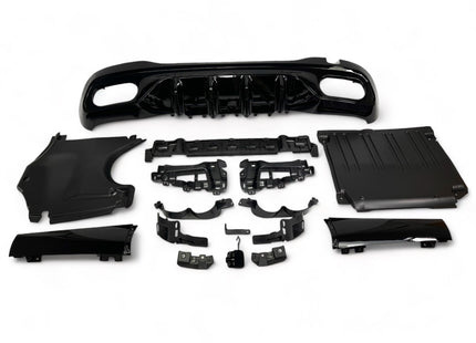 Glossy Blanksvart Diffuser Mercedes C-Klass W206/S206