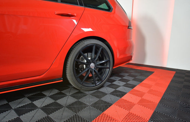 Bakre sidosplitters V.2 för VW Golf 7 R Variant Facelift
