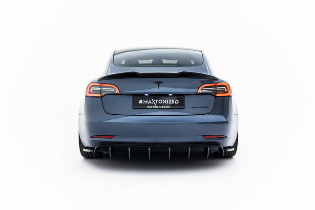 Diffuser V.2 för Tesla Model 3