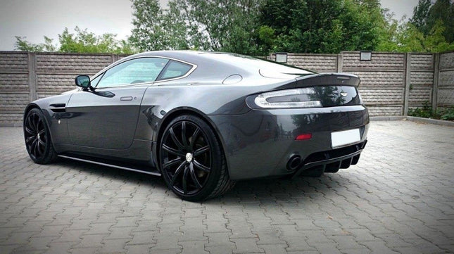 Sidokjolar för Aston Martin V8 Vantage