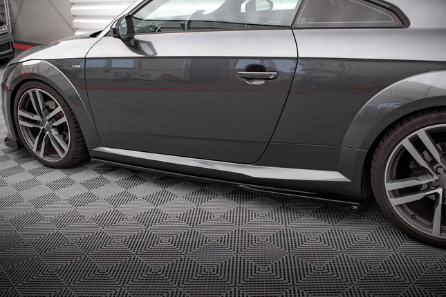 Sidokjolar för Audi TT S-Line 8S