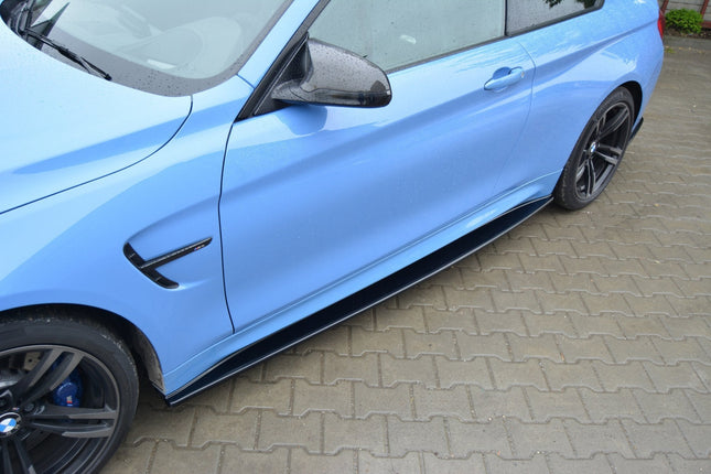 Sidokjolar V.1 för BMW M4 F82