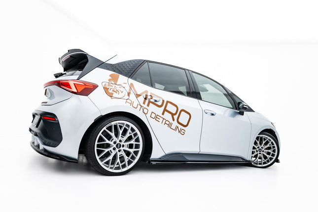 Sidokjolar för Cupra Born MK1