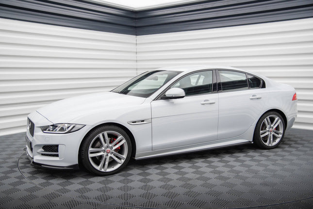Sidokjolar för Jaguar XE R-Sport X760
