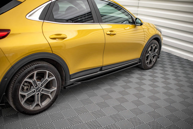Sidokjolar för Kia XCeed MK1