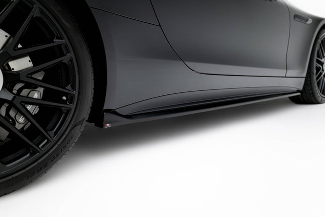 Sidokjolar för Mercedes SL 63 R232