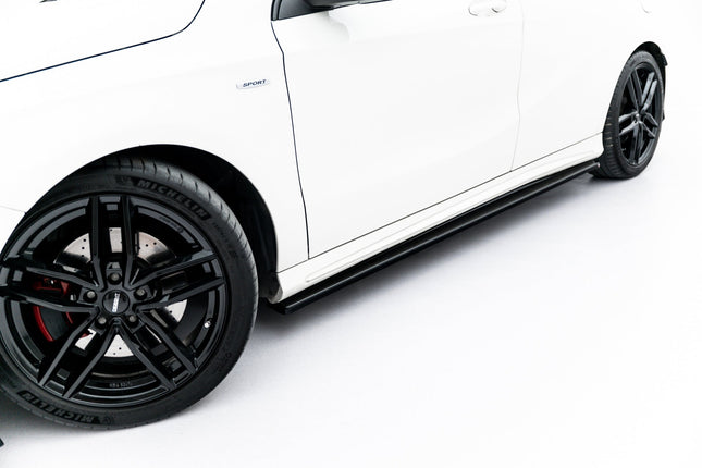 Sidokjolar för Mercedes A-Klass AMG-Line W176