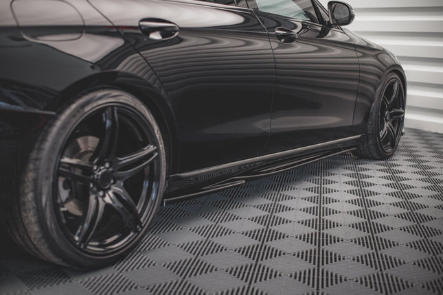 Sidokjolar för Mercedes E-Klass W213