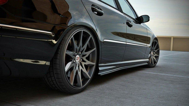 Sidokjolar för Mercedes E-Klass W211 AMG