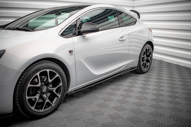 Sidokjolar för Opel Astra GTC OPC-Line J