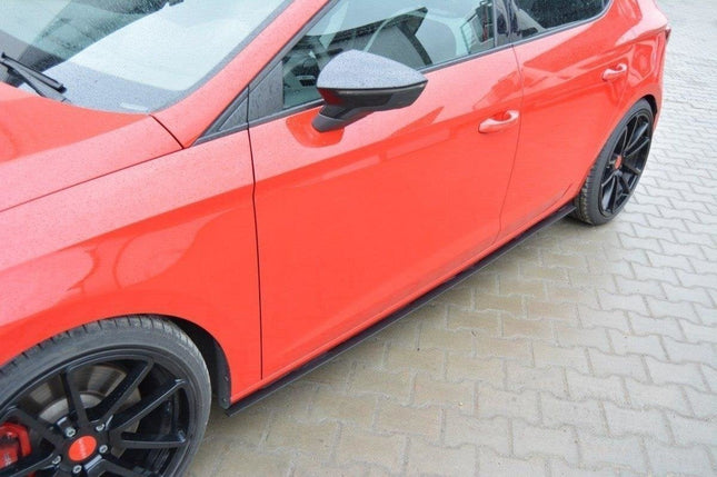 Sidokjolar Racing för Seat Leon III Cupra/FR
