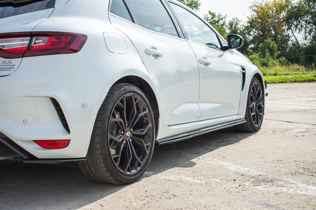 Sidokjolar för Renault Megane IV RS