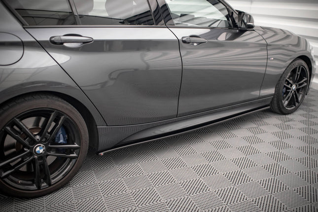 Sidokjolar V.1 för BMW 1-serie F20 M135i/M140i/M-Paket