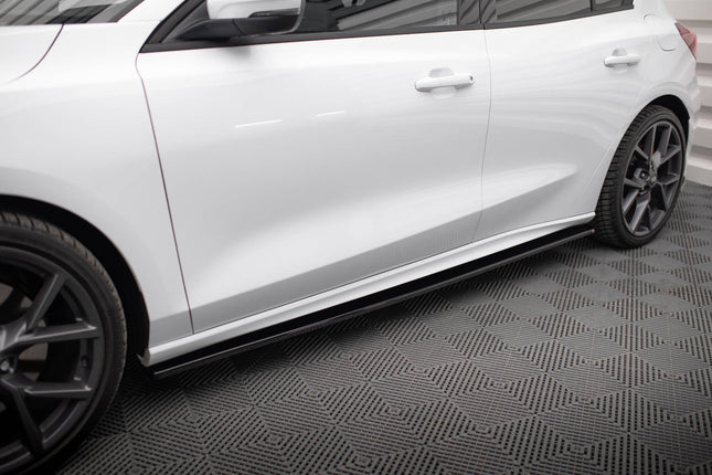 Sidokjolar V.1 för Ford Focus ST/ST-Line MK4 Facelift