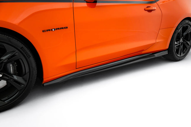 Sidokjolar V.2 för Chevrolet Camaro SS MK6 Facelift