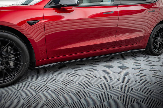Sidokjolar V.2 för Tesla Model 3 MK1/MK1 Facelift