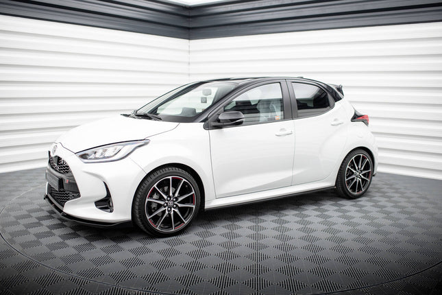 Sidokjolar V.2 för Toyota Yaris MK4