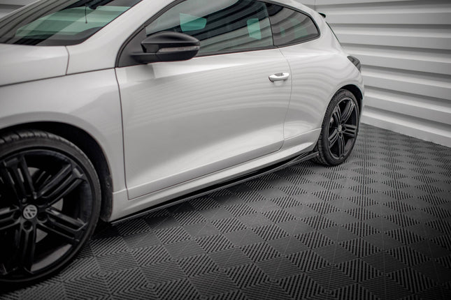 Sidokjolar V.2 för VW Scirocco R MK3/MK3 Facelift