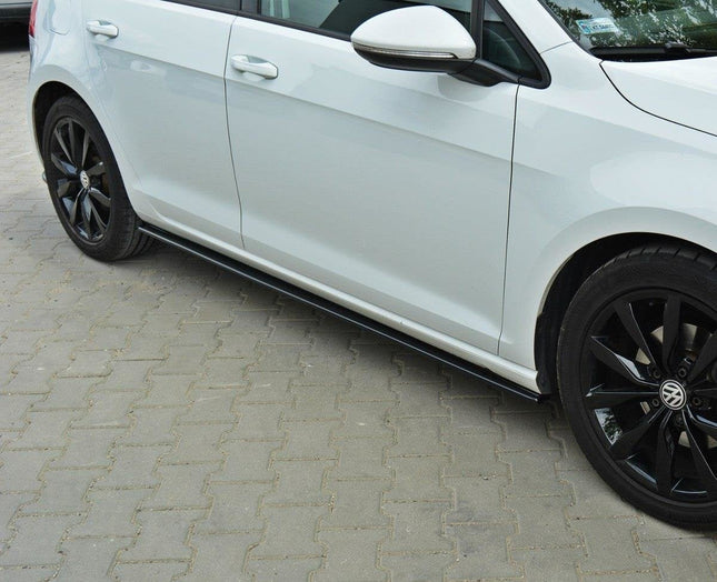 Sidokjolar för VW Golf MK7 Standard