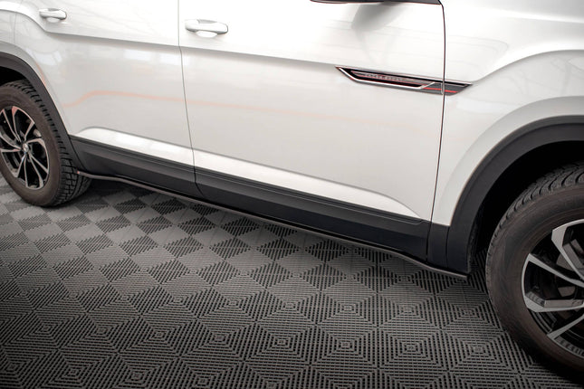 Sidokjolar för VW Atlas Cross Sport