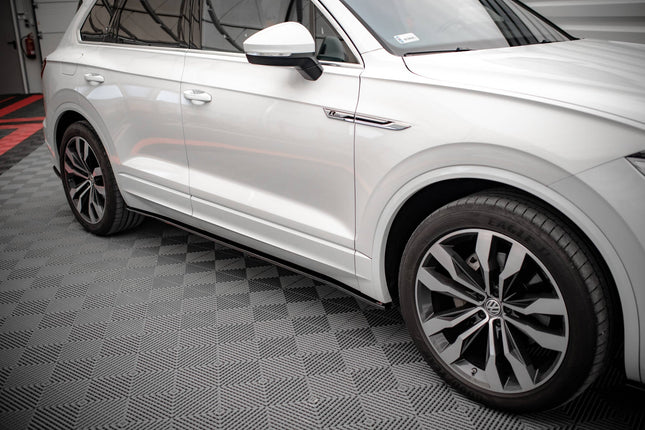 Sidokjolar för VW Touareg R-Line MK3