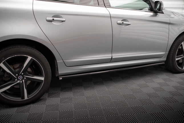Sidokjolar för Volvo XC60 R-Design MK1 Facelift